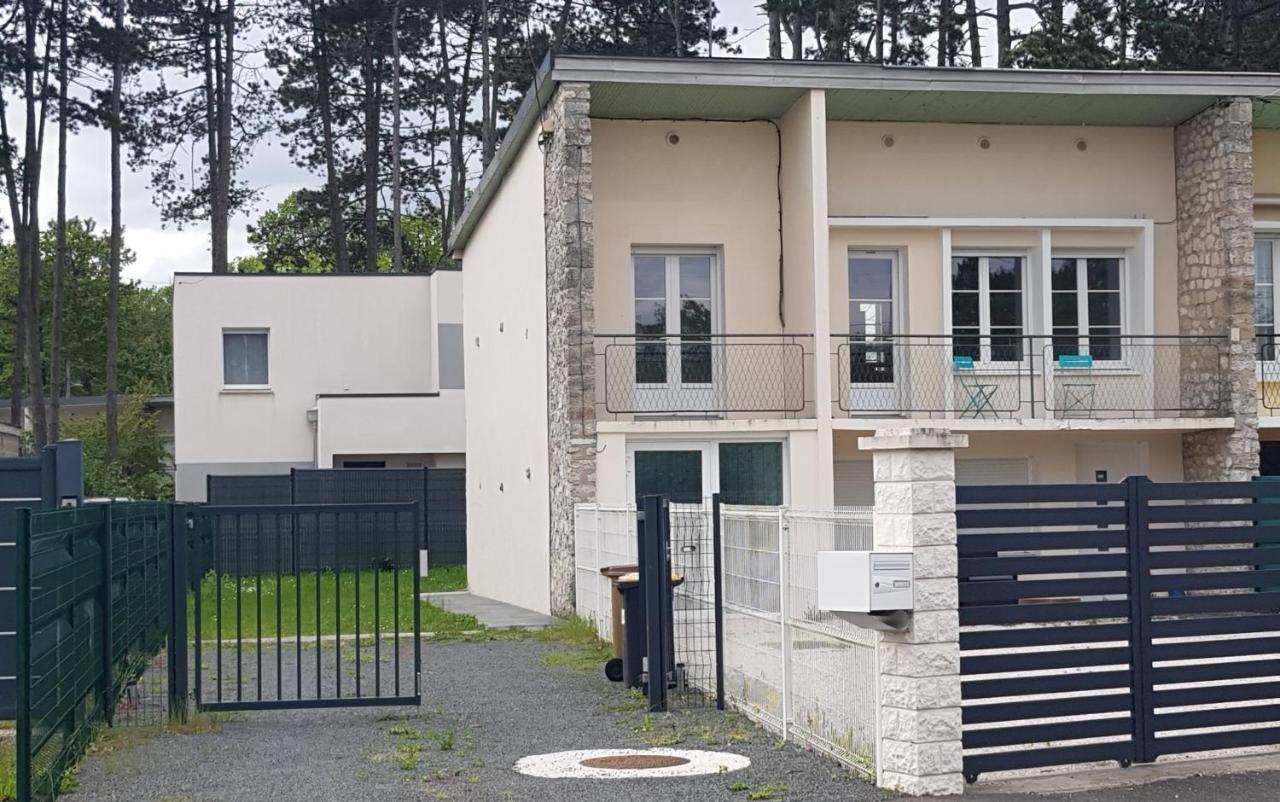 La Patalisse, Maison Type 3 Et Jardin ジュー・レトゥール エクステリア 写真